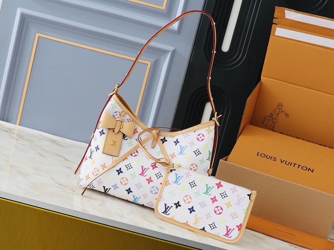 Louis Vuitton M13661 LV x TM CarryAll PM