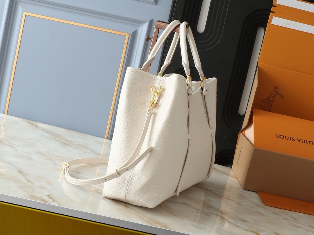 Louis Vuitton M11394 Babylone Tote PM