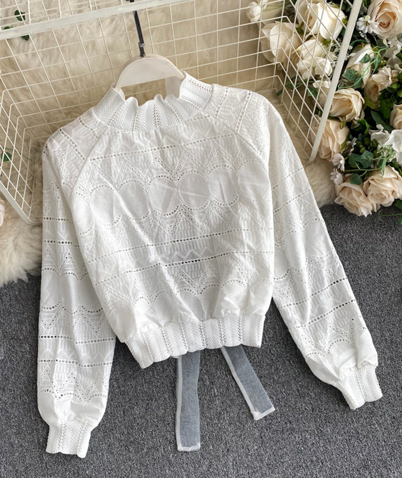 Cute white hollow top 375