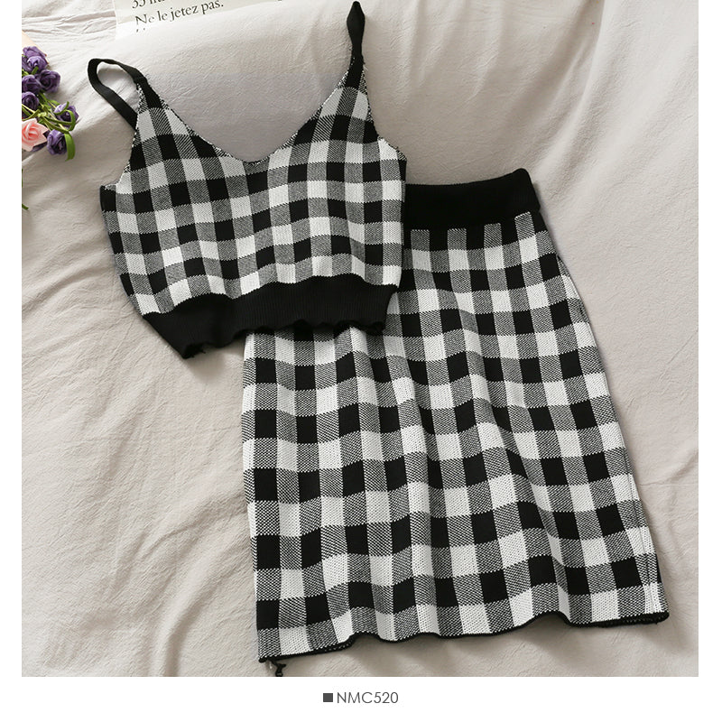 Open navel short low neck knitted vest elastic waist bag hip skirt 2543