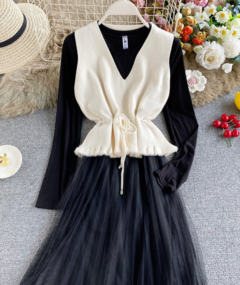 Cute v neck knitted vest+ long sleeve dress two pieces sets 999