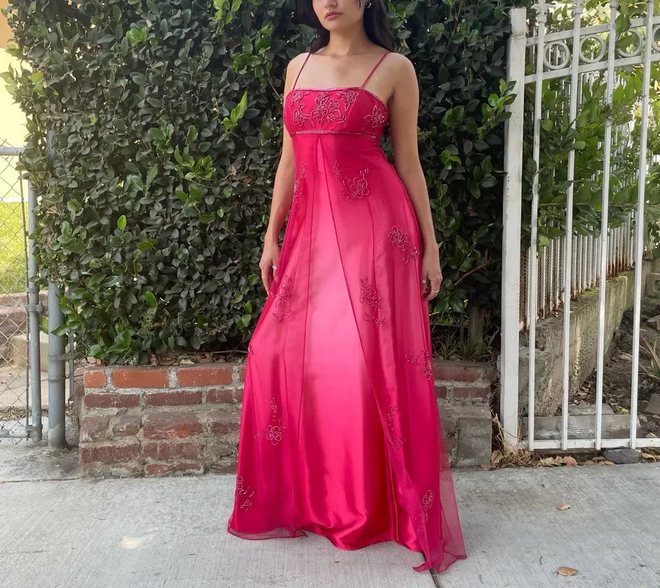 Red Fashion Elegant Exquisite Embroidery Beading Spaghetti Strap Long Tulle prom dress Evening Gown Party Dress gh3576