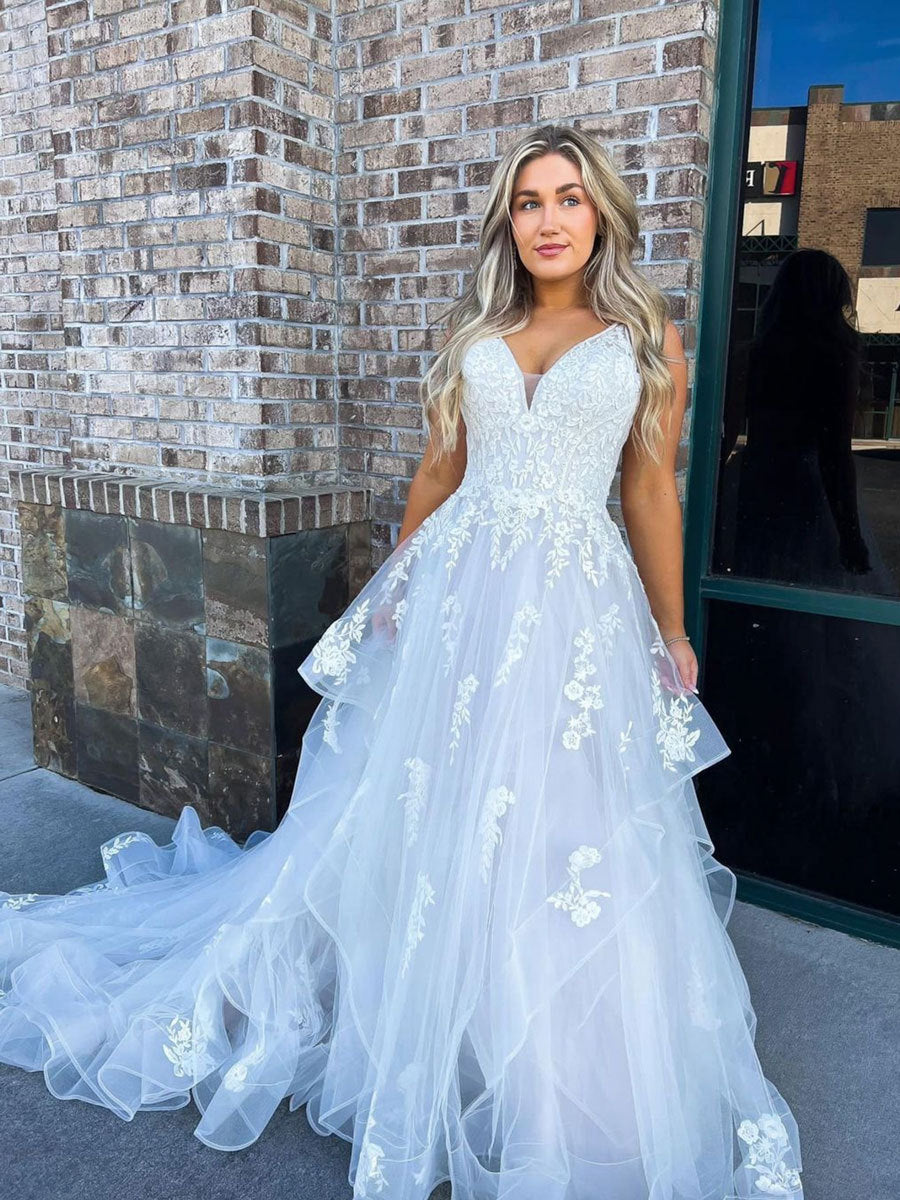 White V-Neck Applique Tulle Wedding Prom Dresses With Sweep Train