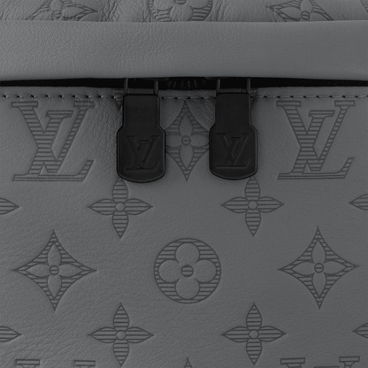 Louis Vuitton M46108 Discovery Bumbag