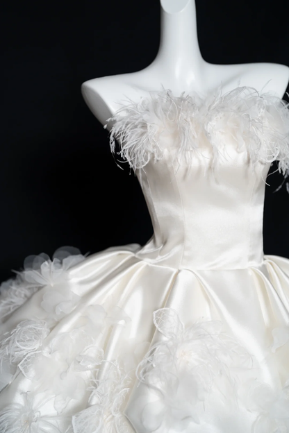 Sweet White Satin Lace Appliques Strapless A Line 18th Birthday Outfits Homecoming Dress S810