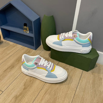 LUV WOMEN’S SNEAKER