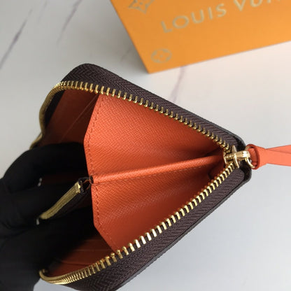 Louis Vuitton Zippy Wallet