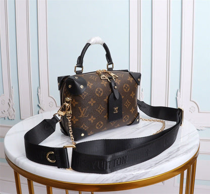 Louis Vuitton Petite Malle