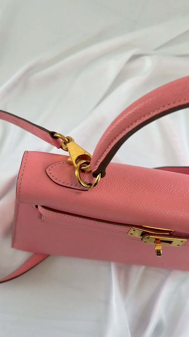 Hermès Kelly Epsom 25 Bag with gold-tone hardware