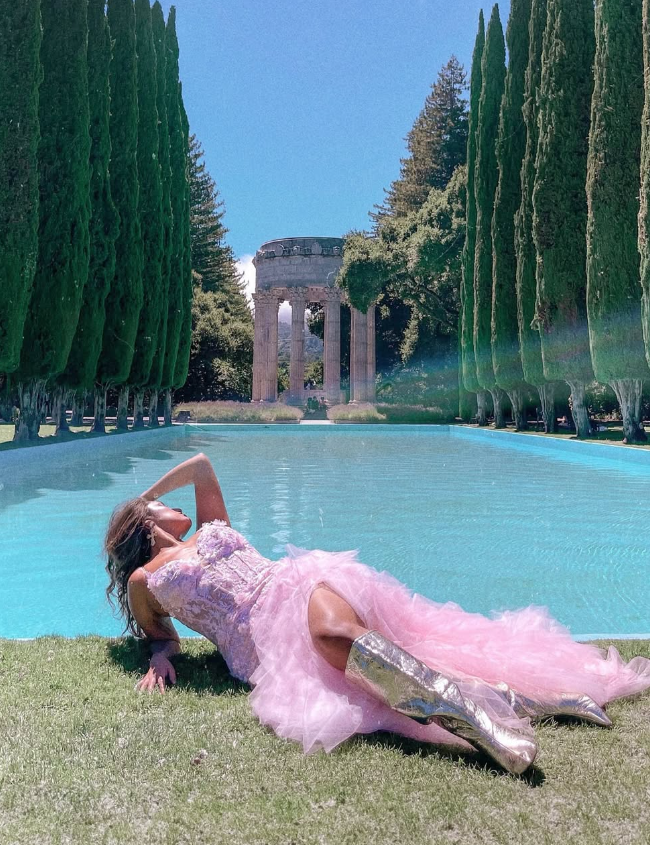 Princess Mermaid V Neck Corset Appliques Pink Tulle Prom Dress Evening Dress SH2165