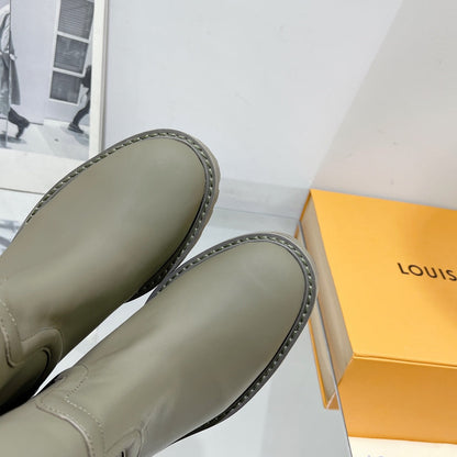 Premium LUV BOOTS 013
