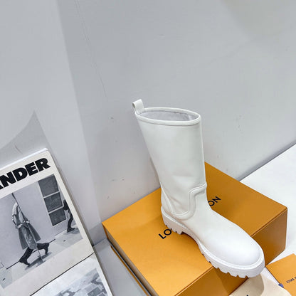 Premium LUV BOOTS 014