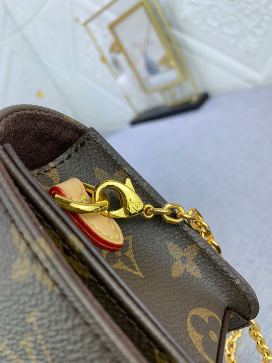 Louis Vuitton Wallet On Chain Lily