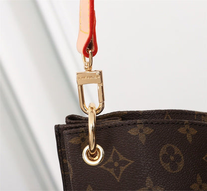 Louis Vuitton Metis Hobo Monogram