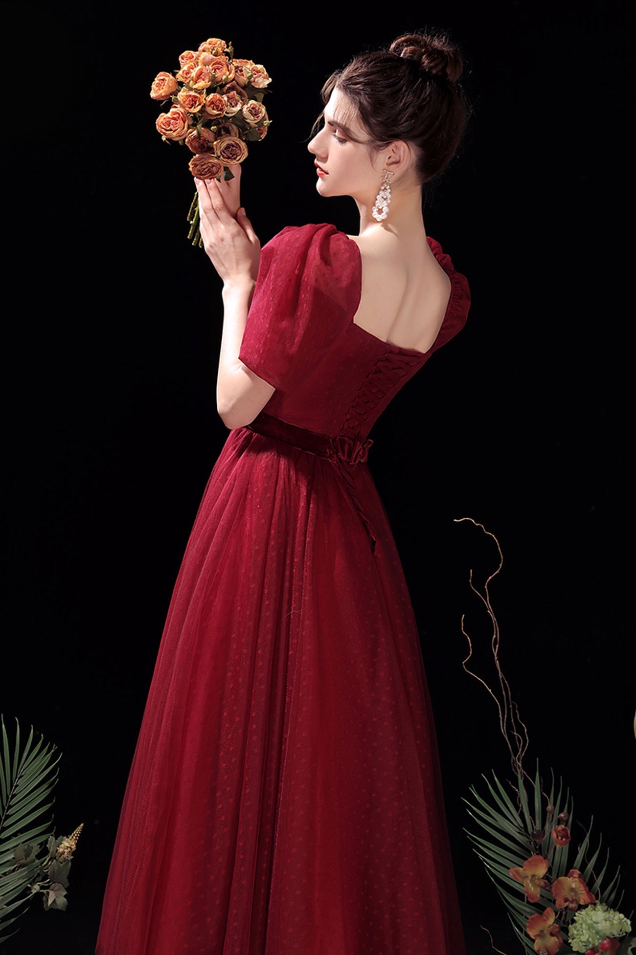 Burgundy A-Line Tulle Short Prom Dress, Cute Short Sleeve Homecoming Dress