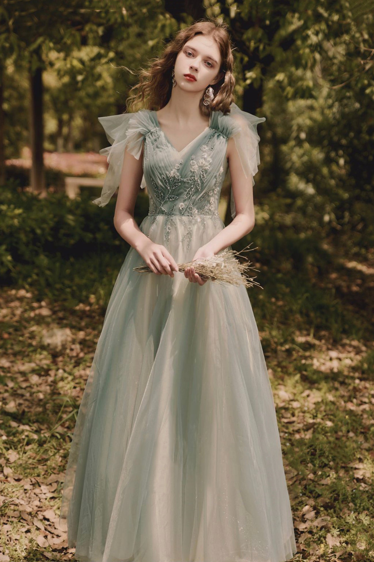 Green V-Neck Tulle Long Prom Dress, A-Line Evening Party Dress