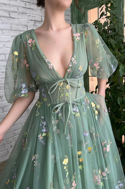 Green V-Neck Lace Long Prom Dress, A-Line Evening Graduation Dress