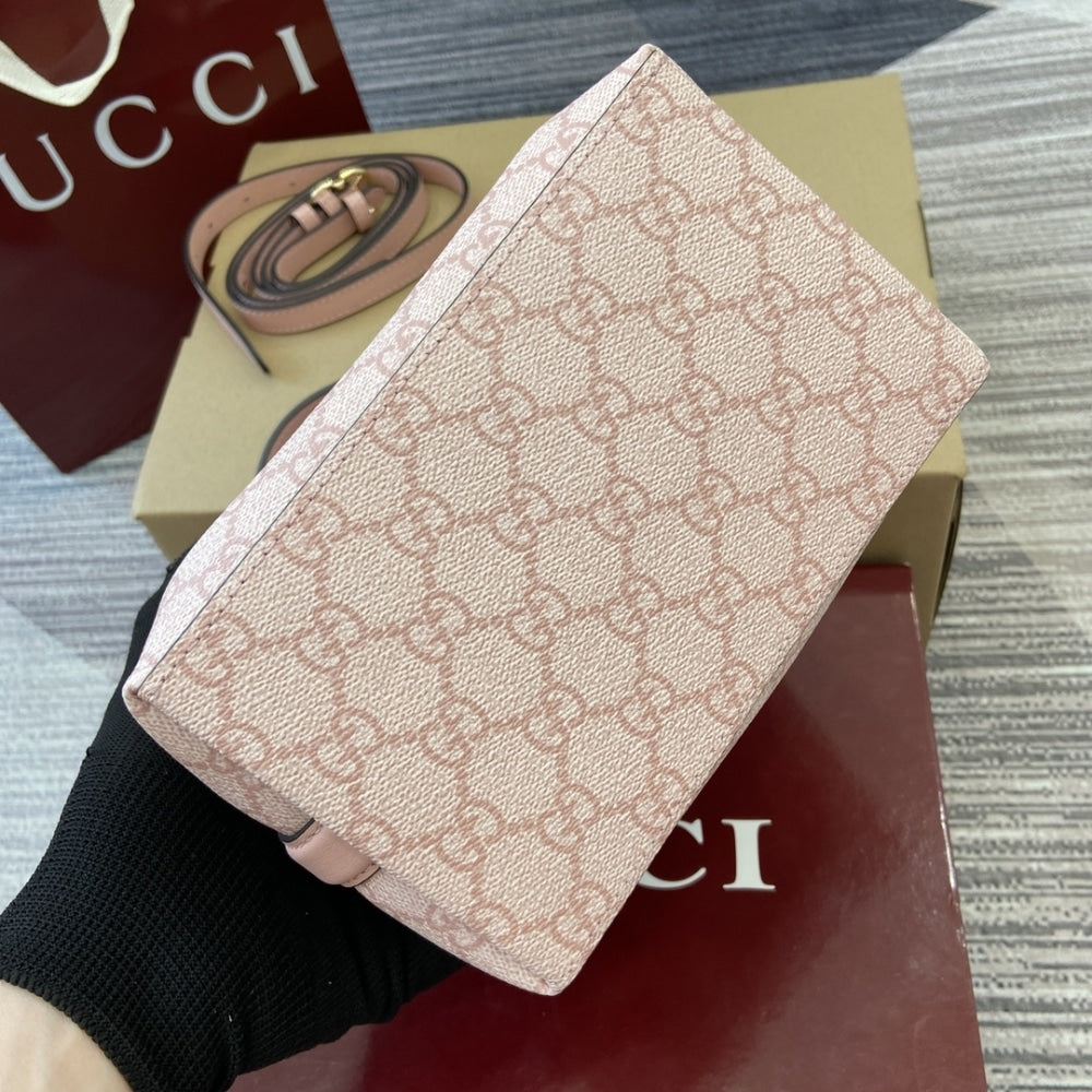 GUCCI GG EMBLEM SMALL BUCKET BAG LIGHT PINK COATED FABRIC 21CM 815118 FAD6L 8459