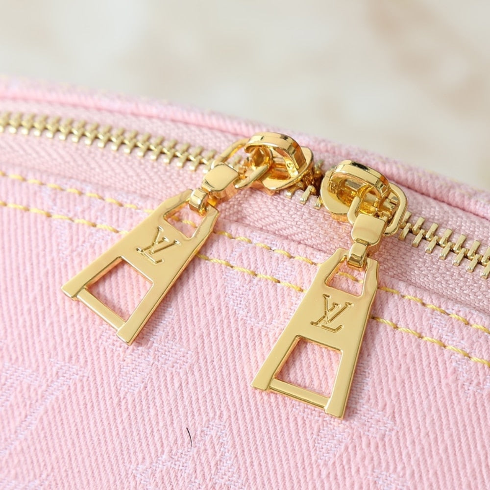 LOUIS VUITTON COSMETIC POUCH GM WASHED PINK 27CM