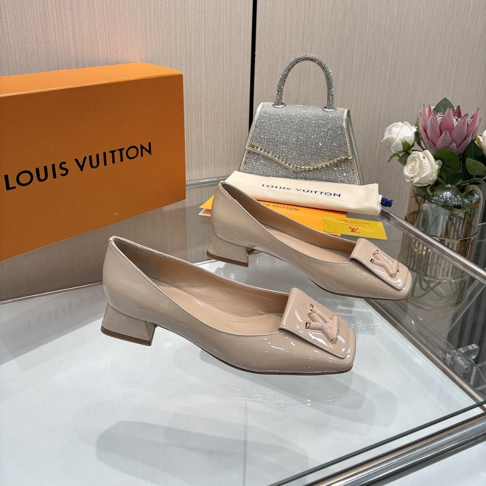 LOUIS VUITTON SHAKE PUMP NUDE