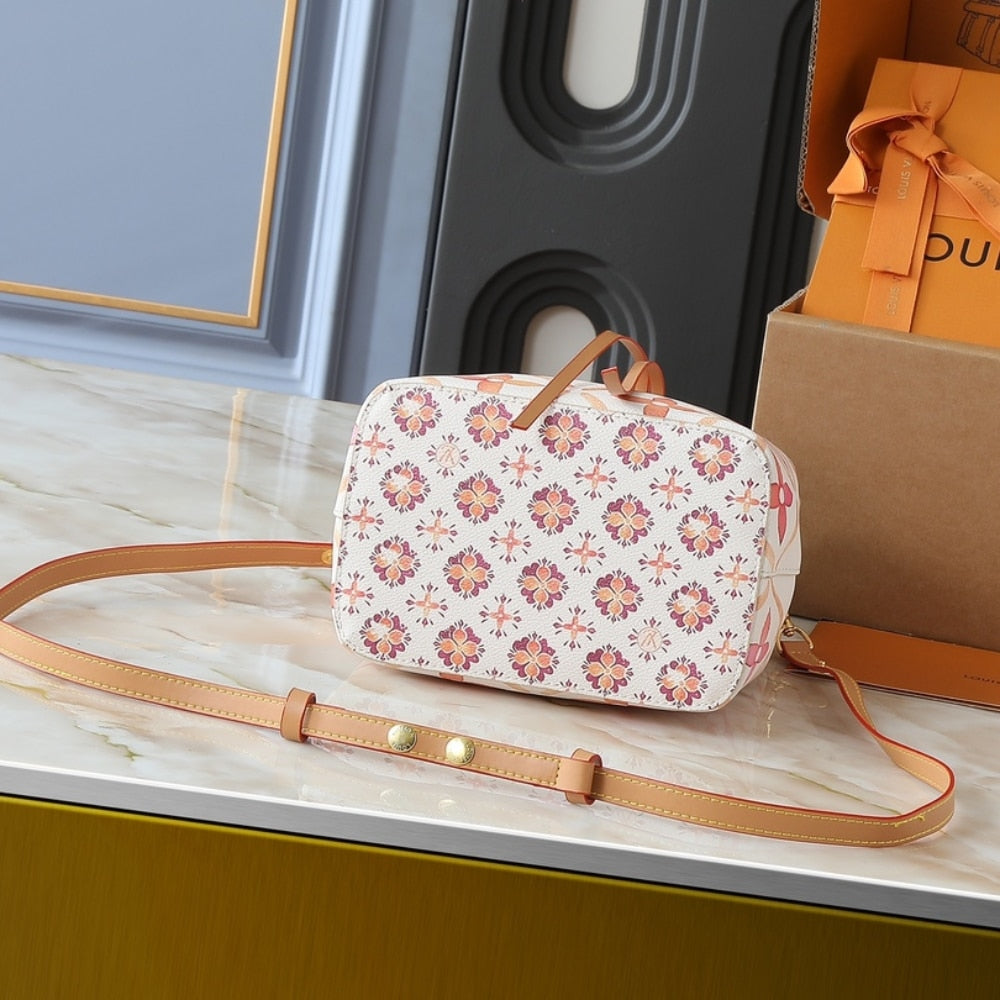 LOUIS VUITTON NÉONOÉ BB CORAL 20CM M25315