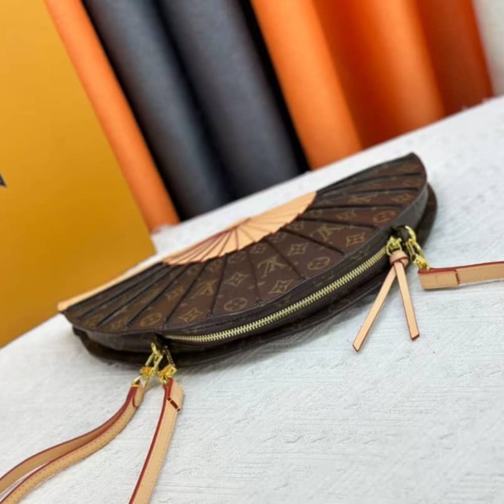 LOUIS VUITTON FAN BAG BROWN 37CM M14804
