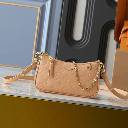 LOUIS VUITTON EASY POUCH SAND 19CM M14421