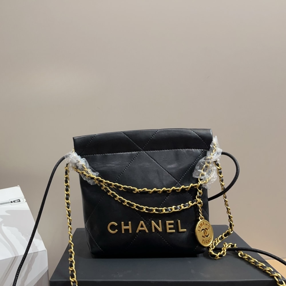 CHANEL 22 MINI HANDBAG BLACK 23CM AS3980 B19059 94305