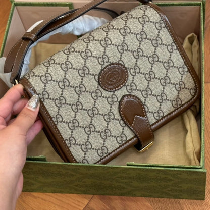 GUCCI GG SUPREME SHOULDER BAG INTERLOCKING G BROWN 20CM 671620 92TCG 8563