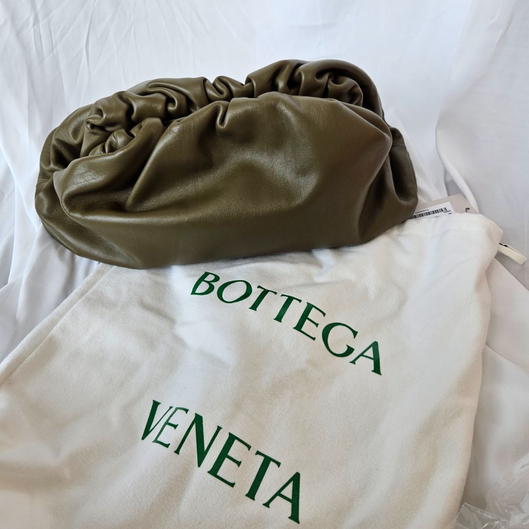 Bottega Veneta Olive Green Leather The Pouch Clutch