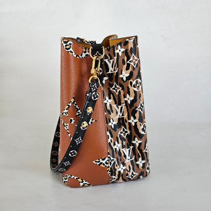 Louis Vuitton Louis Vuitton Giant Monogram Jungle Neoneo