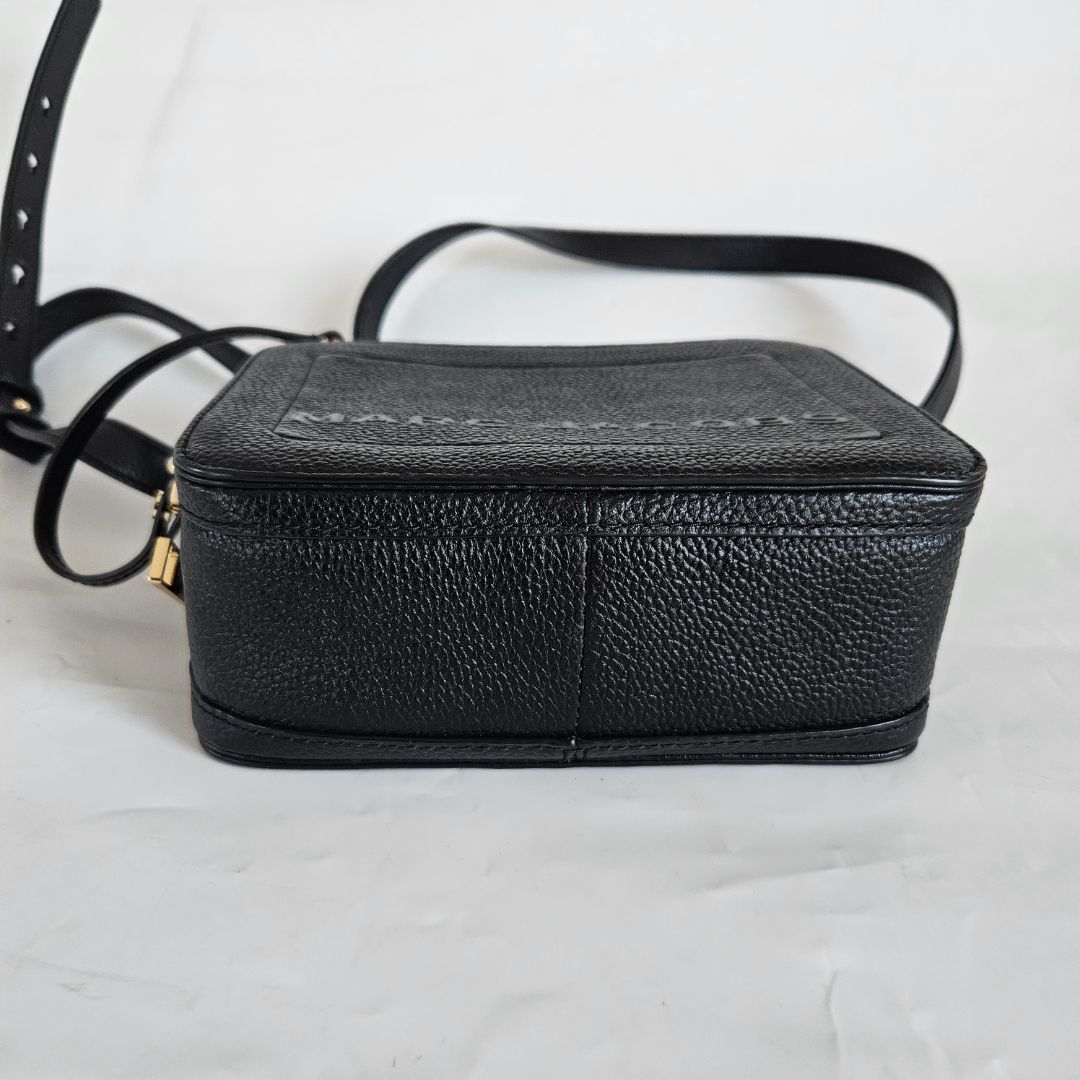 Marc Jacobs black camera bag