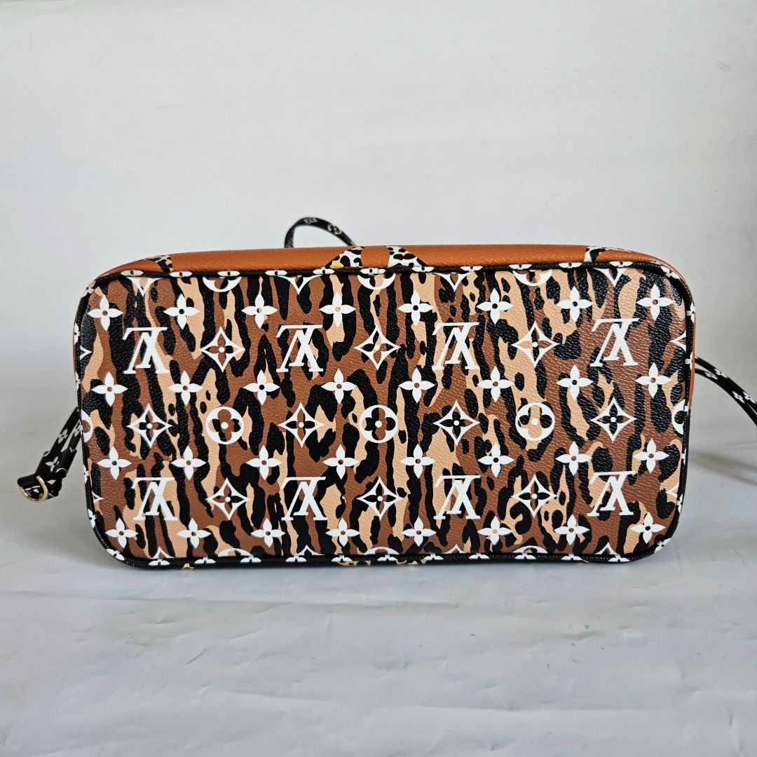 Louis Vuitton Monogram Giant Jungle Neverfull