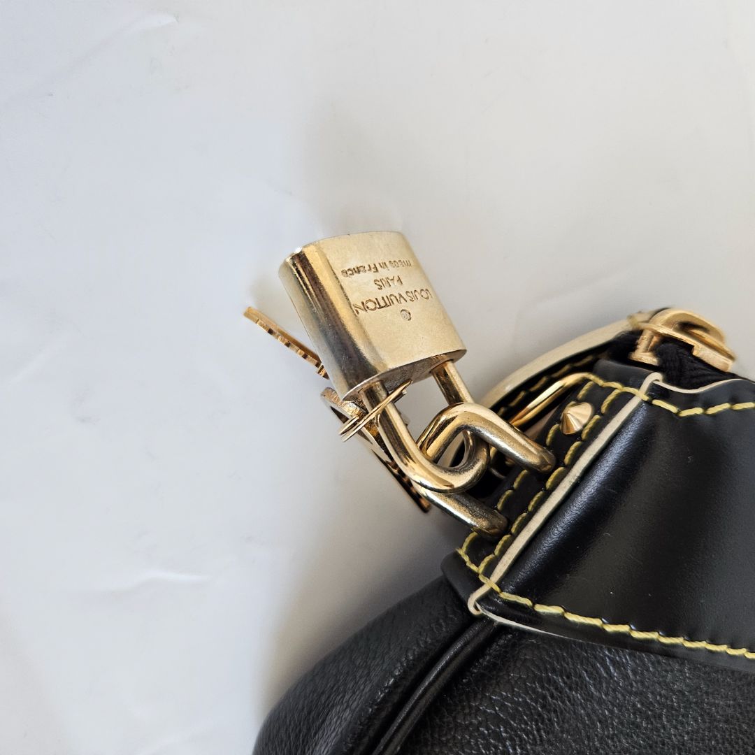 Louis Vuitton Black Suhali Lockit Clutch bag