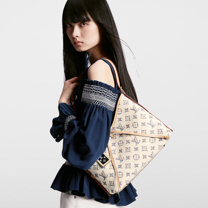 Louis Vuitton M24707 CarryAll PM