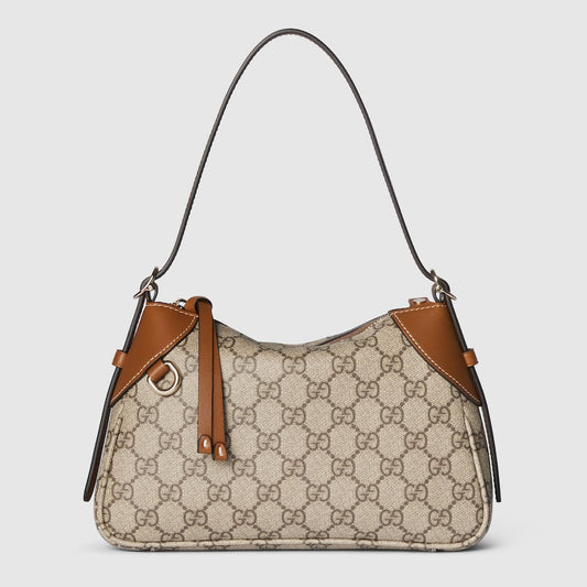 GUCCI GG Emblem small shoulder bag
