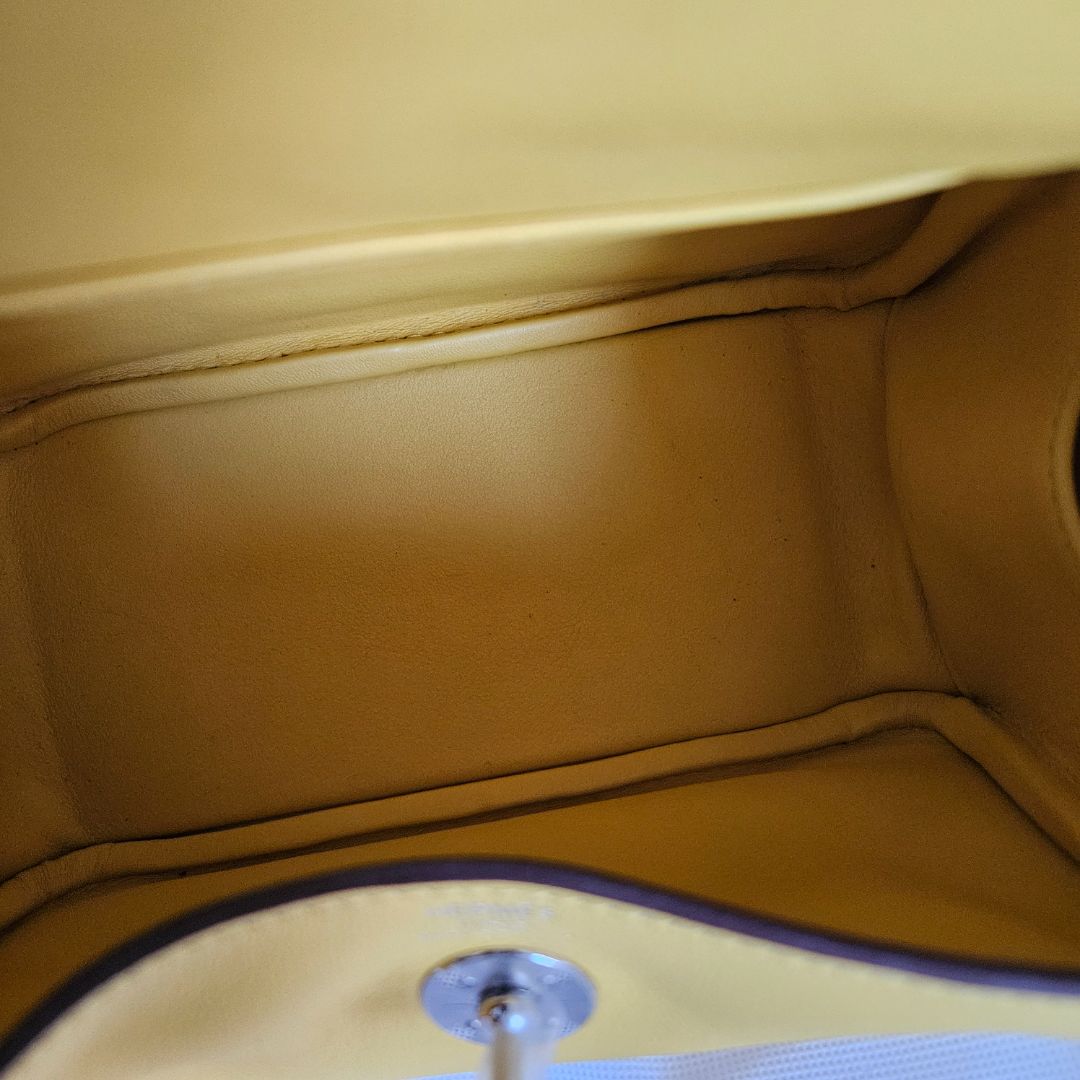 Hermès Mini Lindy Lime Yellow Swift leather bag