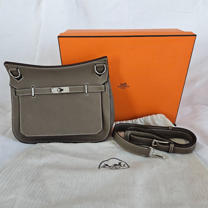 Hermès Jypsiere 28 Etoupe Togo Leather