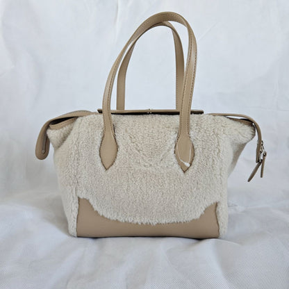 Loro Piana Happy Day Micro Leather And Cashmere And Silk-blend Fleece Tote