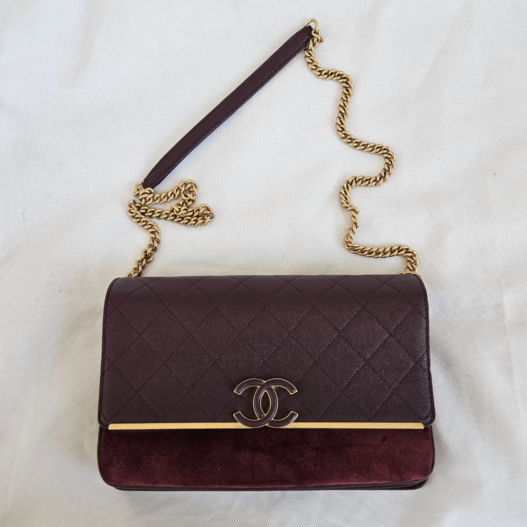 Chanel lady coco flap bag in burgundy