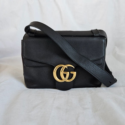 Gucci Black Leather Large GG Marmont Shoulder Bag