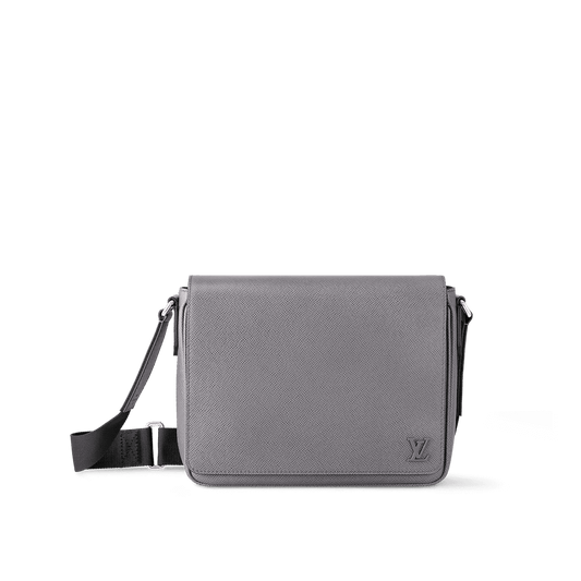 Louis Vuitton M30851 District PM