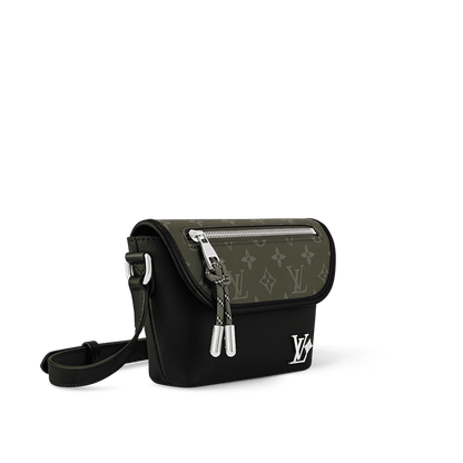 Louis Vuitton M12618 Pulse Wearable Wallet