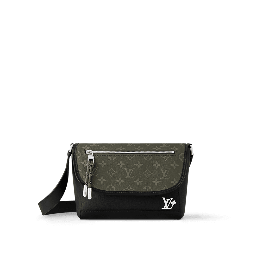 Louis Vuitton M12625 Pulse Messenger