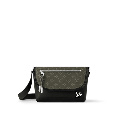 Louis Vuitton M12625 Pulse Messenger
