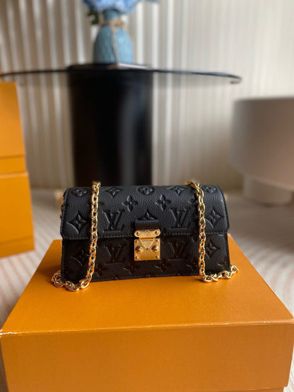 Louis Vuitton M82637 WALLET ON CHAIN METIS handbags