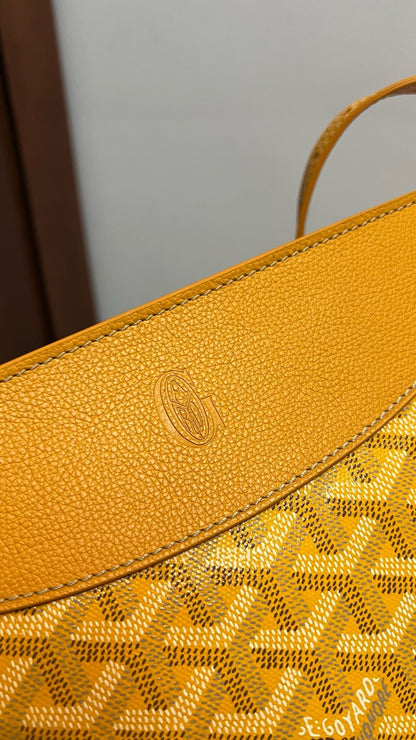 Goyard Hirondelle bag