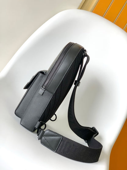 Louis Vuitton M23736 Pilot Slingbag