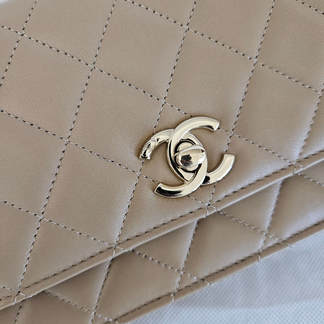 Chanel Nude Lambskin Trendy CC Wallet On Chain