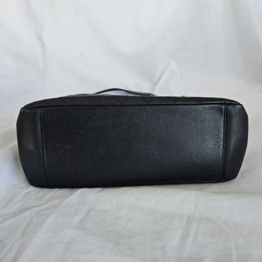 Chanel black GST tote bag caviar
